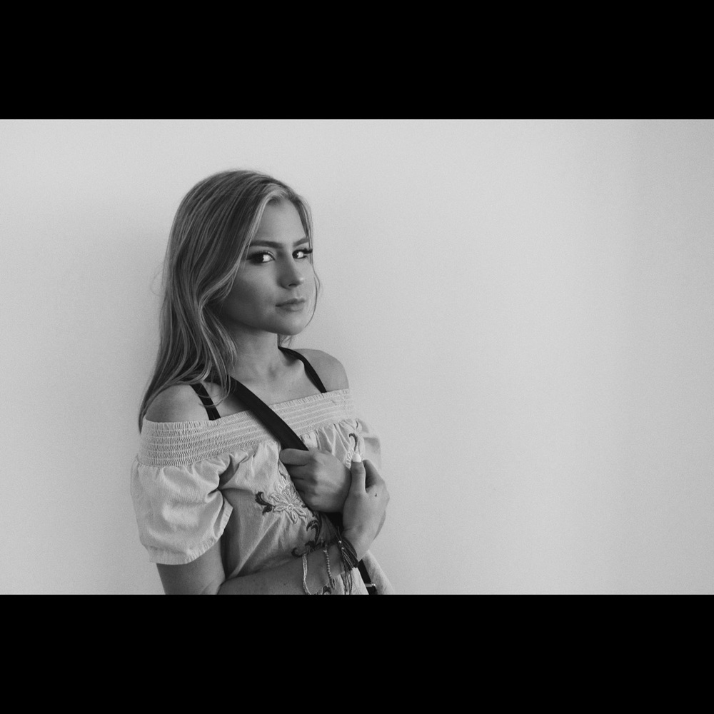 Meet your Posher, Erin